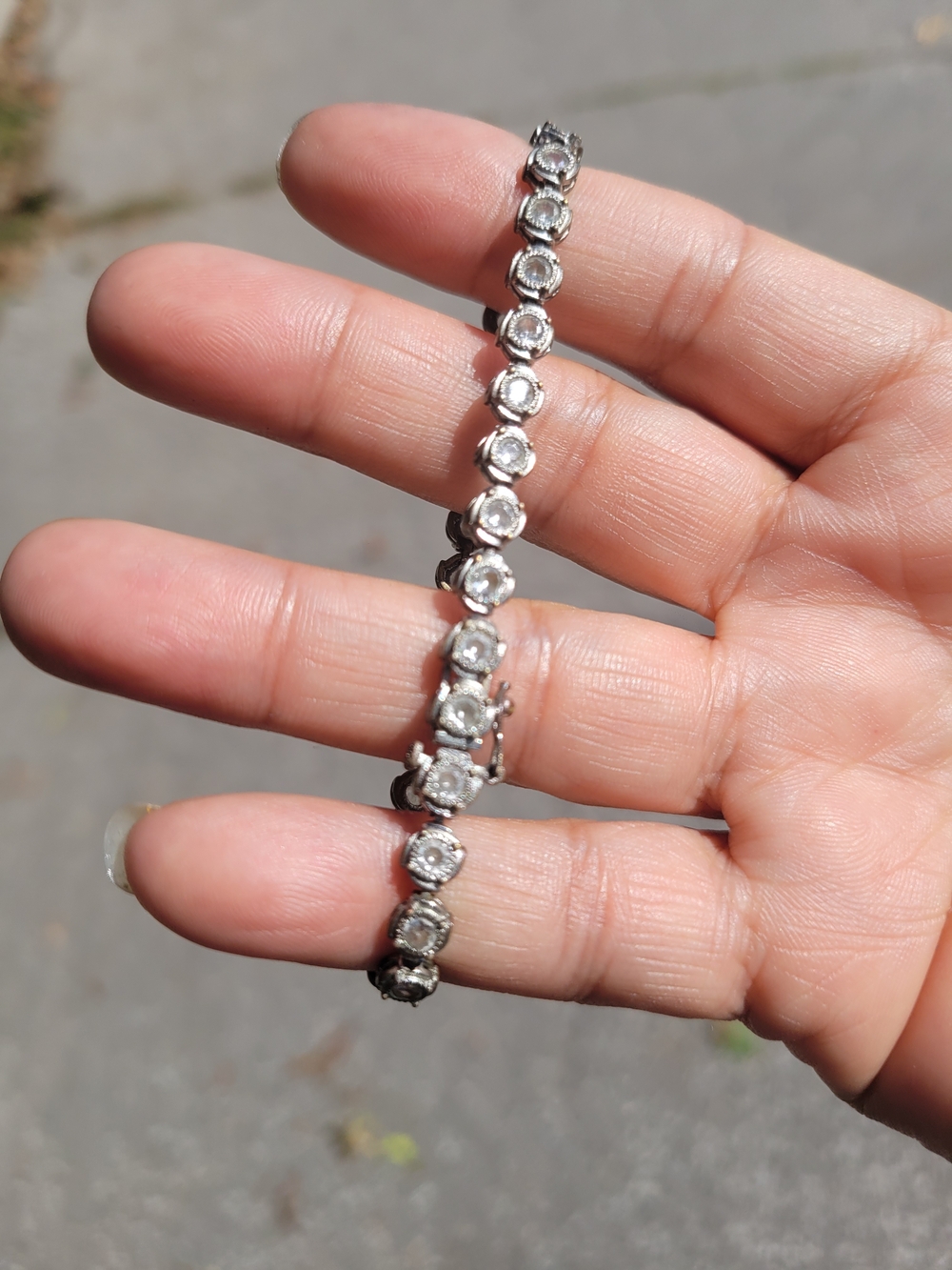 Vintage 90s White Diamantie Tennis Bracelet Unmarked/non Magnetic Could Be Strlg - Picture 3 of 16